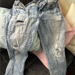 Silver Jeans Light Blue Distressed Ankle Jeans